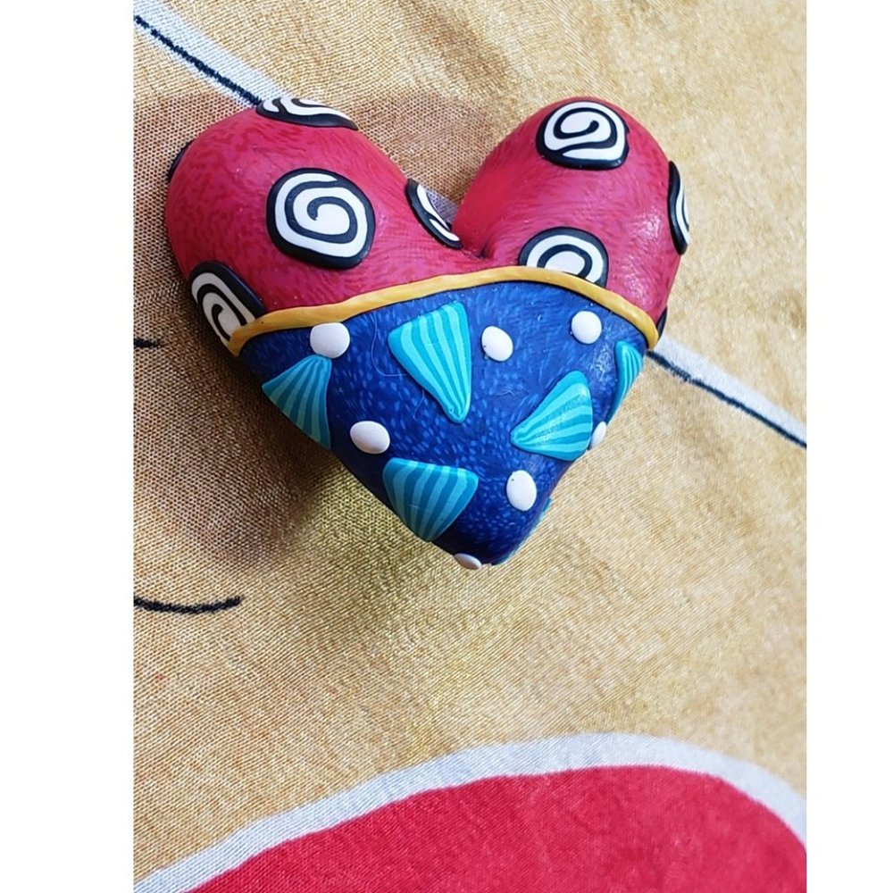 Hand Made Heart Pin - Picture 6 of 6
